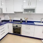 De 3 *