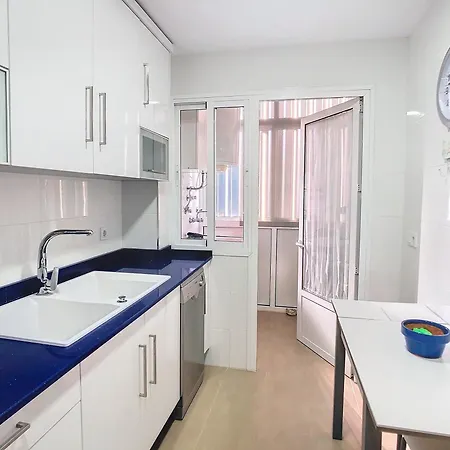 De 3 * Fuengirola