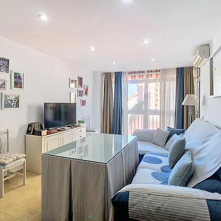De 3 * Fuengirola